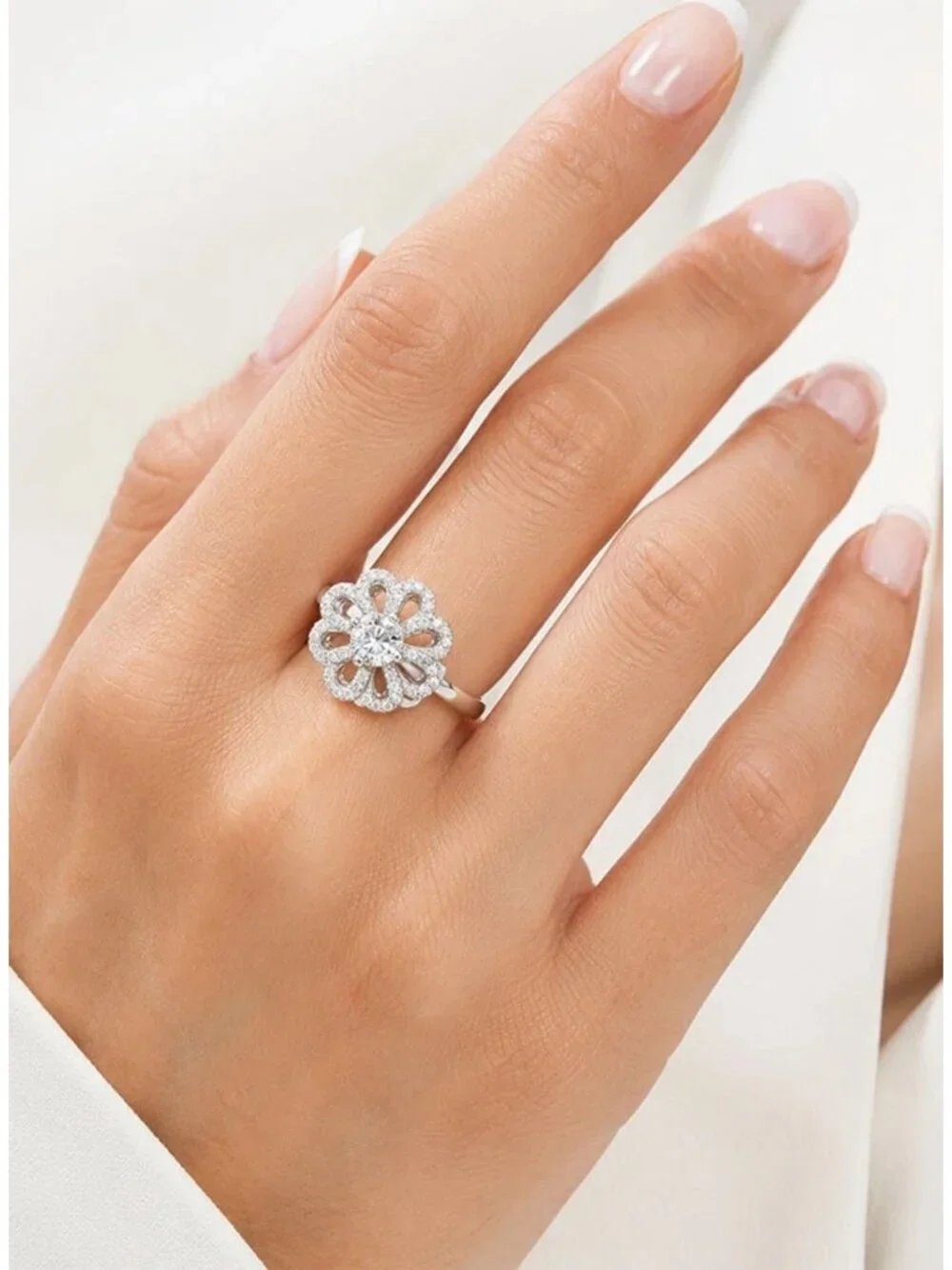 Created 0.98 Cts White Sapphire Ring Solid .925 Silver
